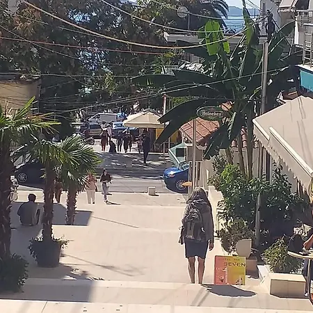 Ilias2 公寓 Sarandë